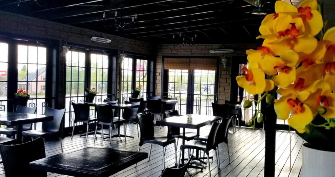 Auberge Happy Logis Lac-Etchemin エクステリア 写真